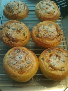 IMG_001688.jpg ( 33 KB ) by Upload